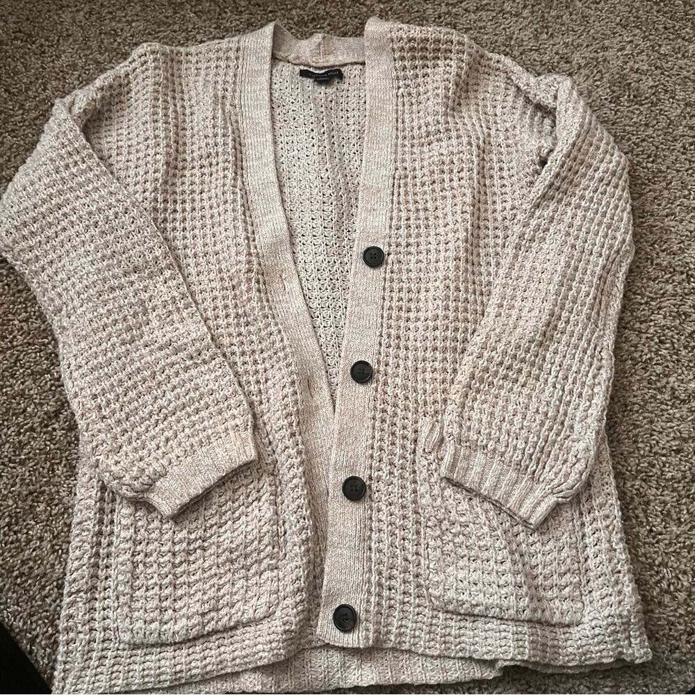 AE button cardigan